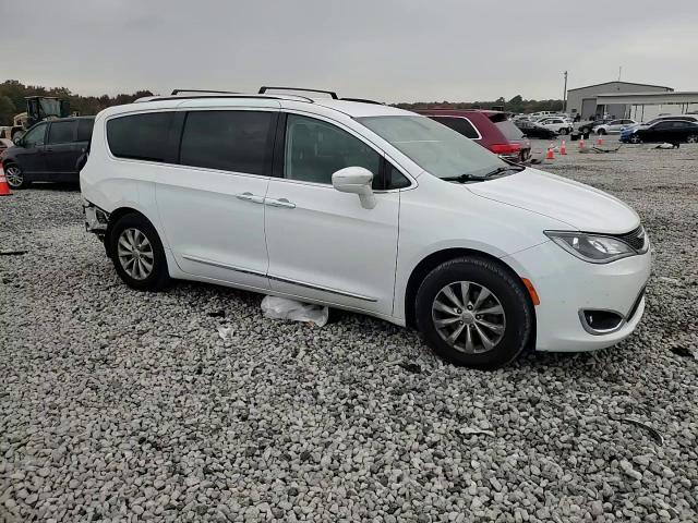 2019 Chrysler Pacifica Touring L VIN: 2C4RC1BG6KR655383 Lot: 90927255
