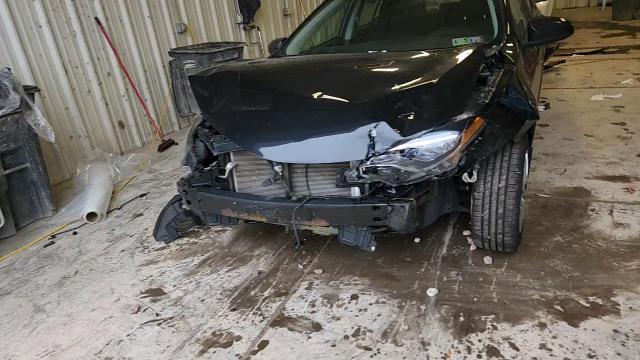 2019 Toyota Corolla L VIN: 2T1BURHE6KC137860 Lot: 94472845