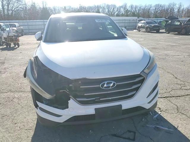 2016 Hyundai Tucson Se VIN: KM8J23A49GU227915 Lot: 94365395