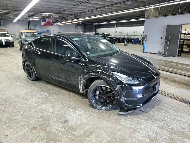 2021 Tesla Model Y VIN: 5YJYGDED4MF107352 Lot: 91910705
