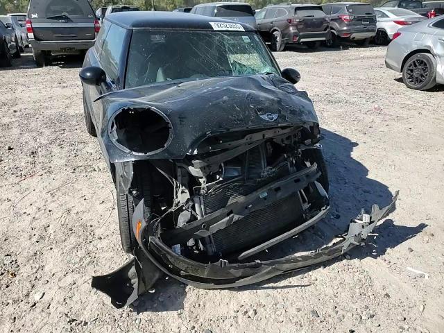 2013 Mini Cooper VIN: WMWSU3C54DT548056 Lot: 92523655