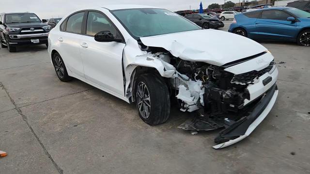 2024 Kia Forte Lx VIN: 3KPF24AD2RE737749 Lot: 93106415