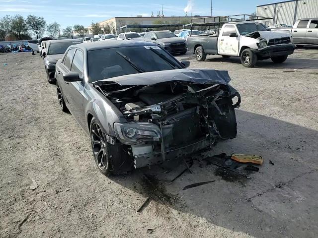 2019 Chrysler 300 S VIN: 2C3CCABG8KH573302 Lot: 94805985