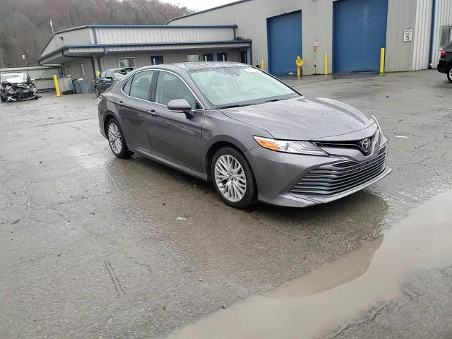 2019 Toyota Camry L VIN: 4T1B11HK6KU821421 Lot: 94133725