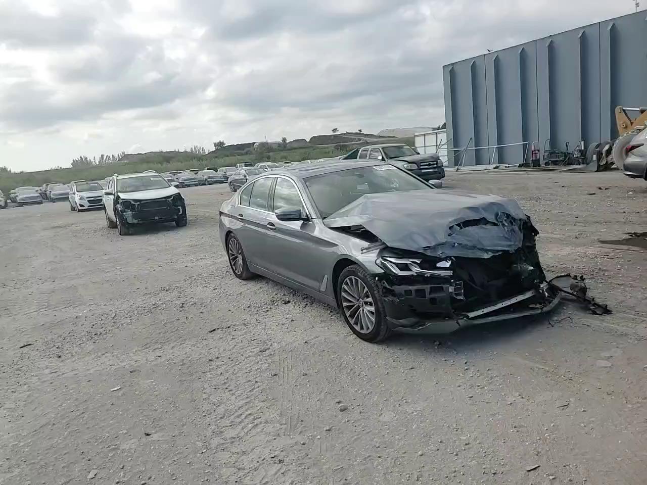 Фото: WBA13BJ00NCJ62090