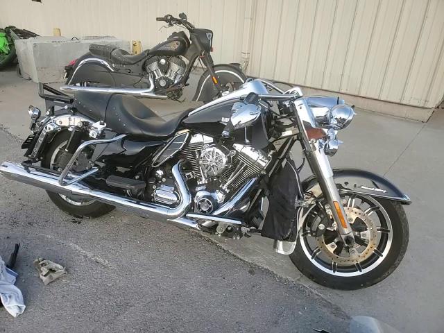 2015 Harley-Davidson Flhr Road King VIN: 1HD1FBM1XFB655814 Lot: 94690355