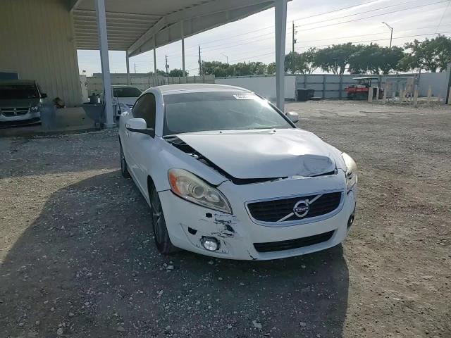 2013 Volvo C70 T5 VIN: YV1672MC9DJ137325 Lot: 92587685