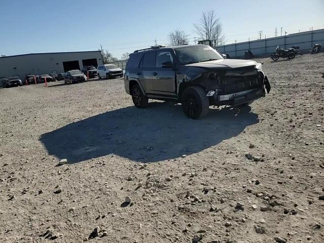2020 Toyota 4Runner Sr5/Sr5 Premium VIN: JTEBU5JR9L5763855 Lot: 92118065