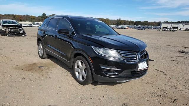 2017 Lincoln Mkc Premiere VIN: 5LMCJ1C92HUL23716 Lot: 92009425