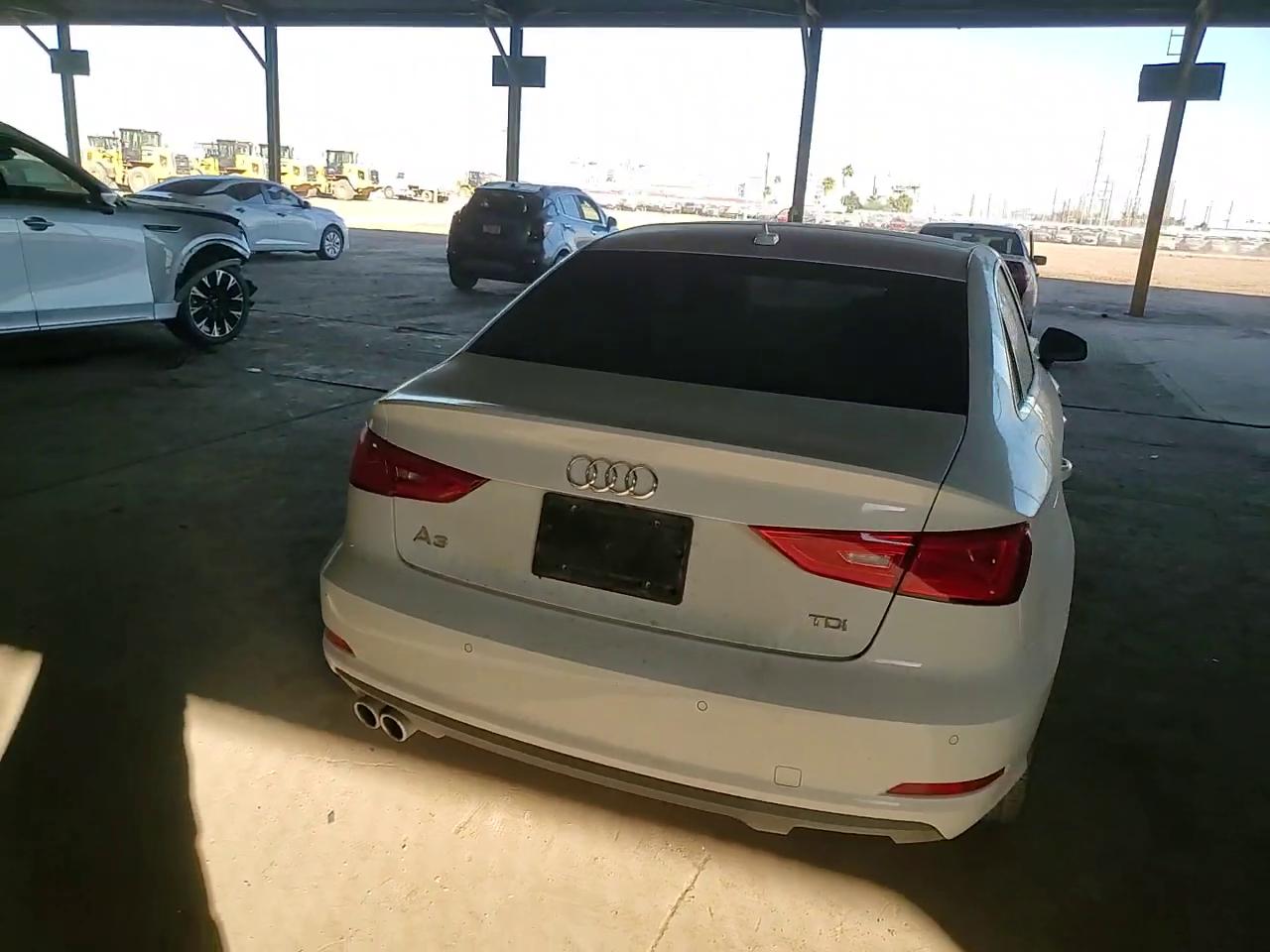 Фото: WAUCJGFF0F1063422