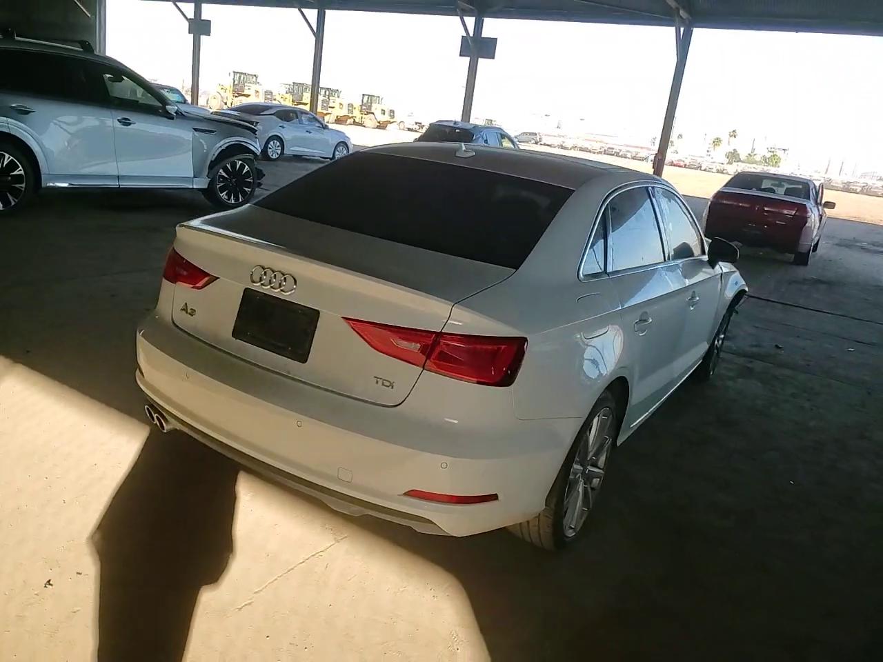 Фото: WAUCJGFF0F1063422