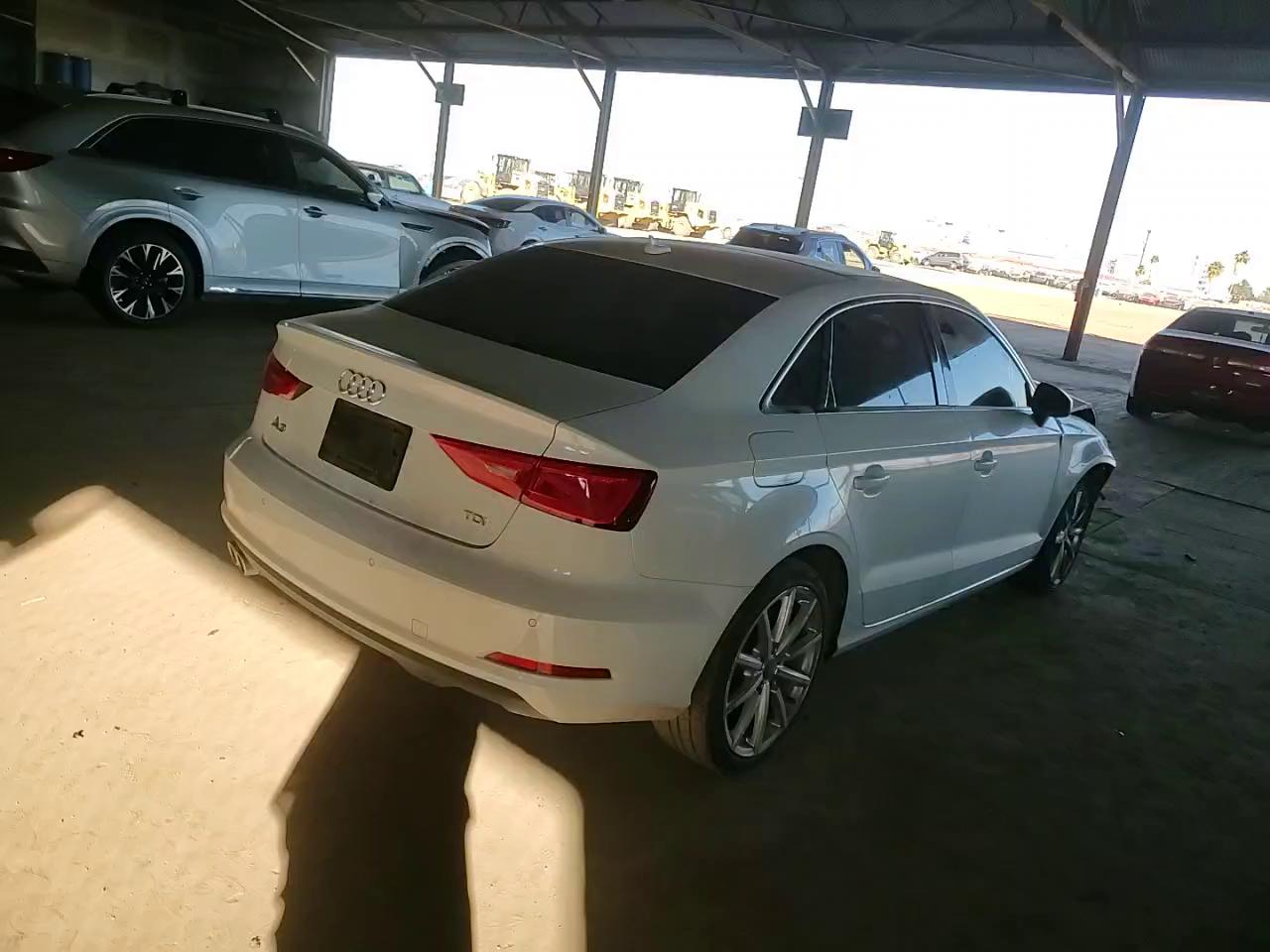 Фото: WAUCJGFF0F1063422