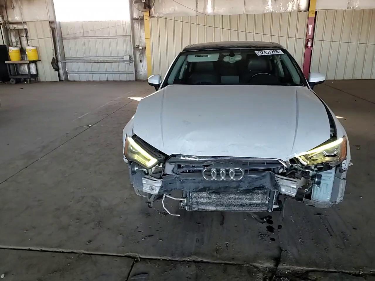 Фото: WAUCJGFF0F1063422