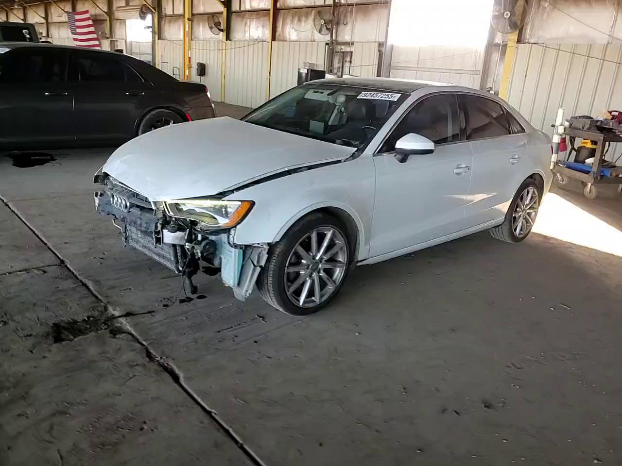 Фото: WAUCJGFF0F1063422