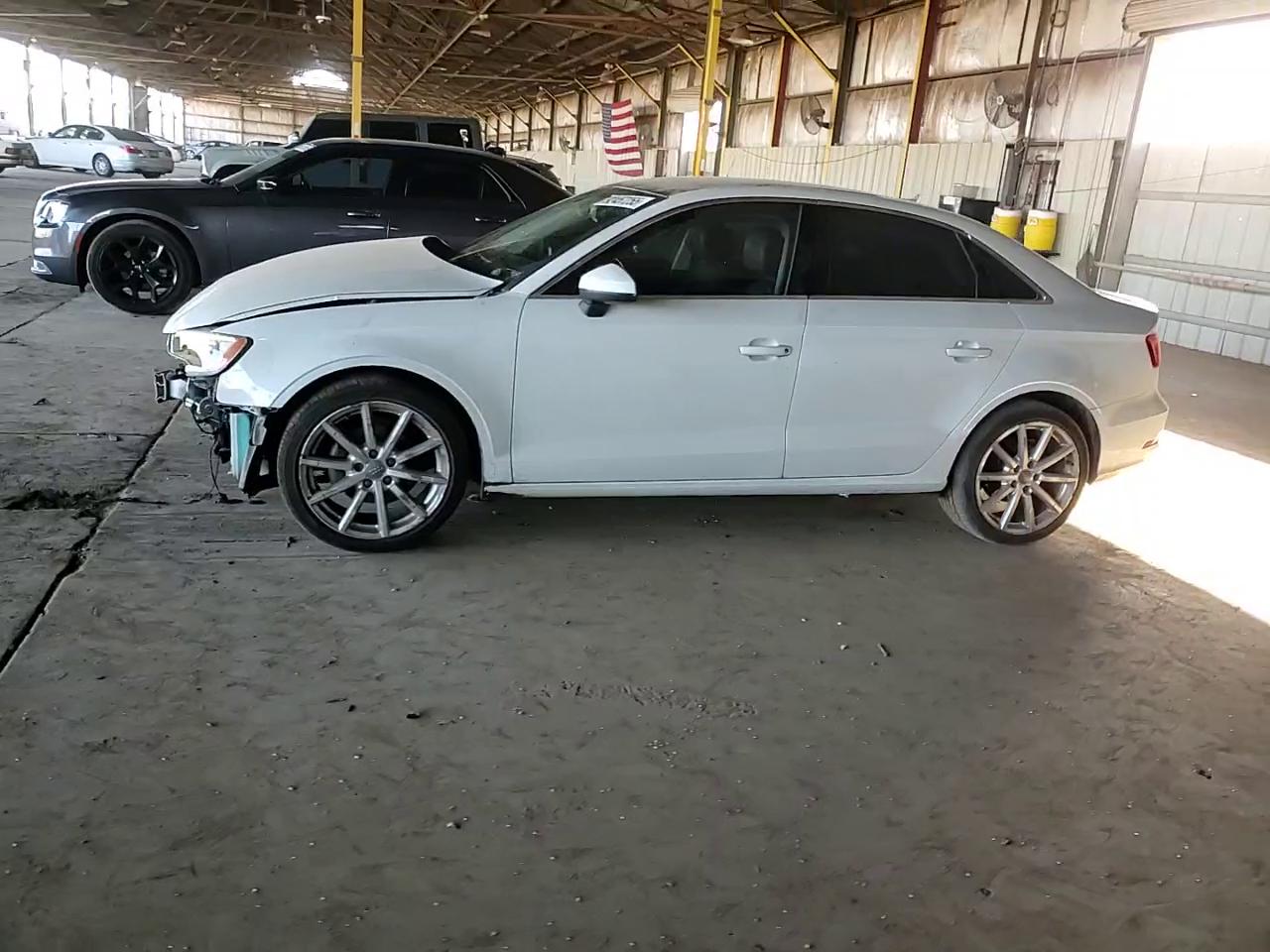 Фото: WAUCJGFF0F1063422