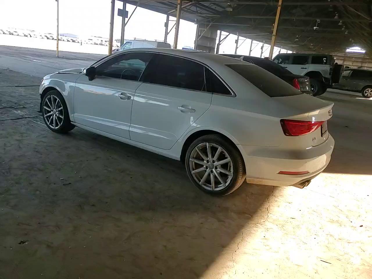 Фото: WAUCJGFF0F1063422