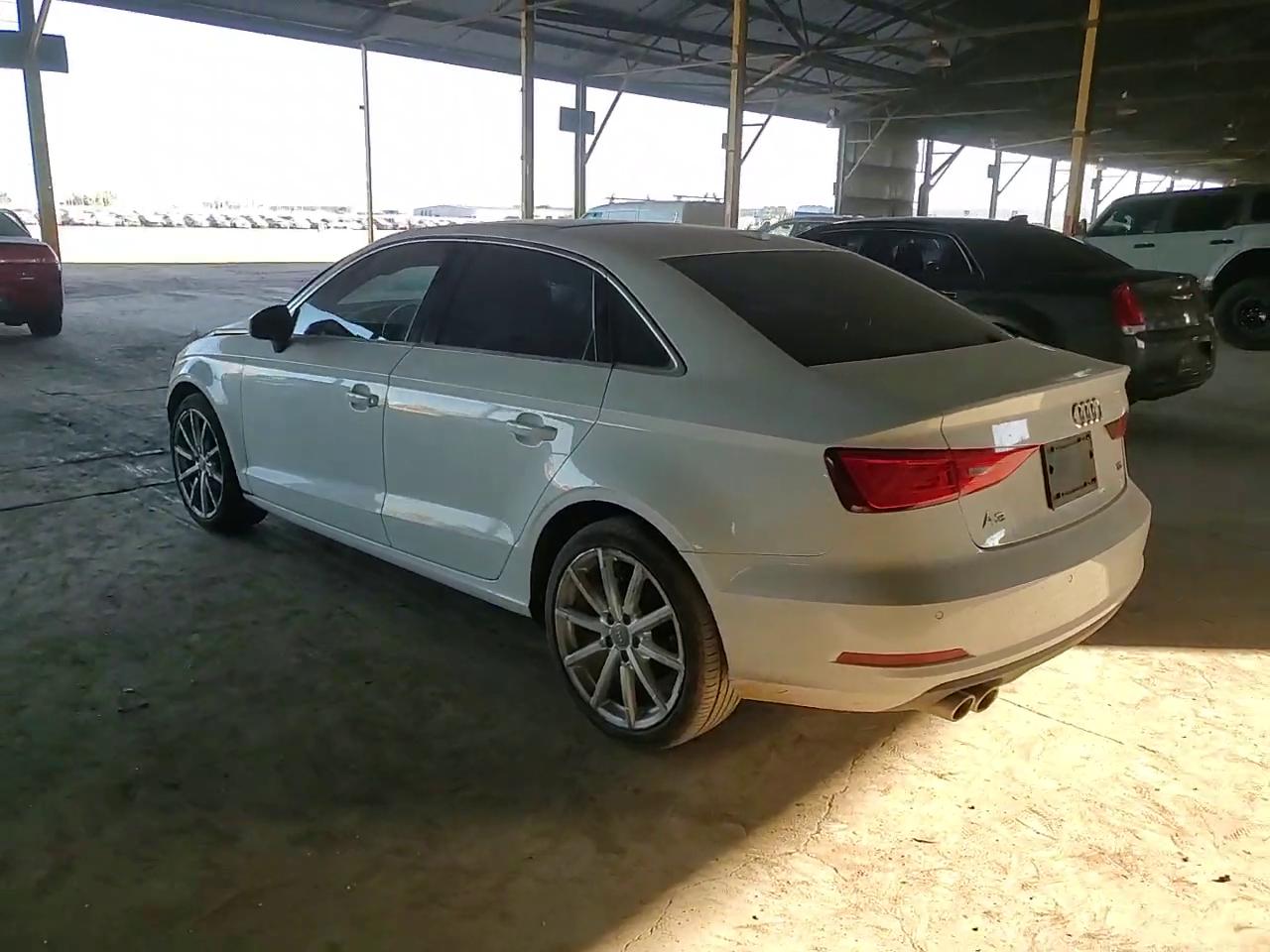 Фото: WAUCJGFF0F1063422