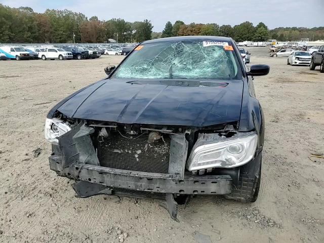 2017 Chrysler 300 Limited VIN: 2C3CCAAG9HH593570 Lot: 91592575