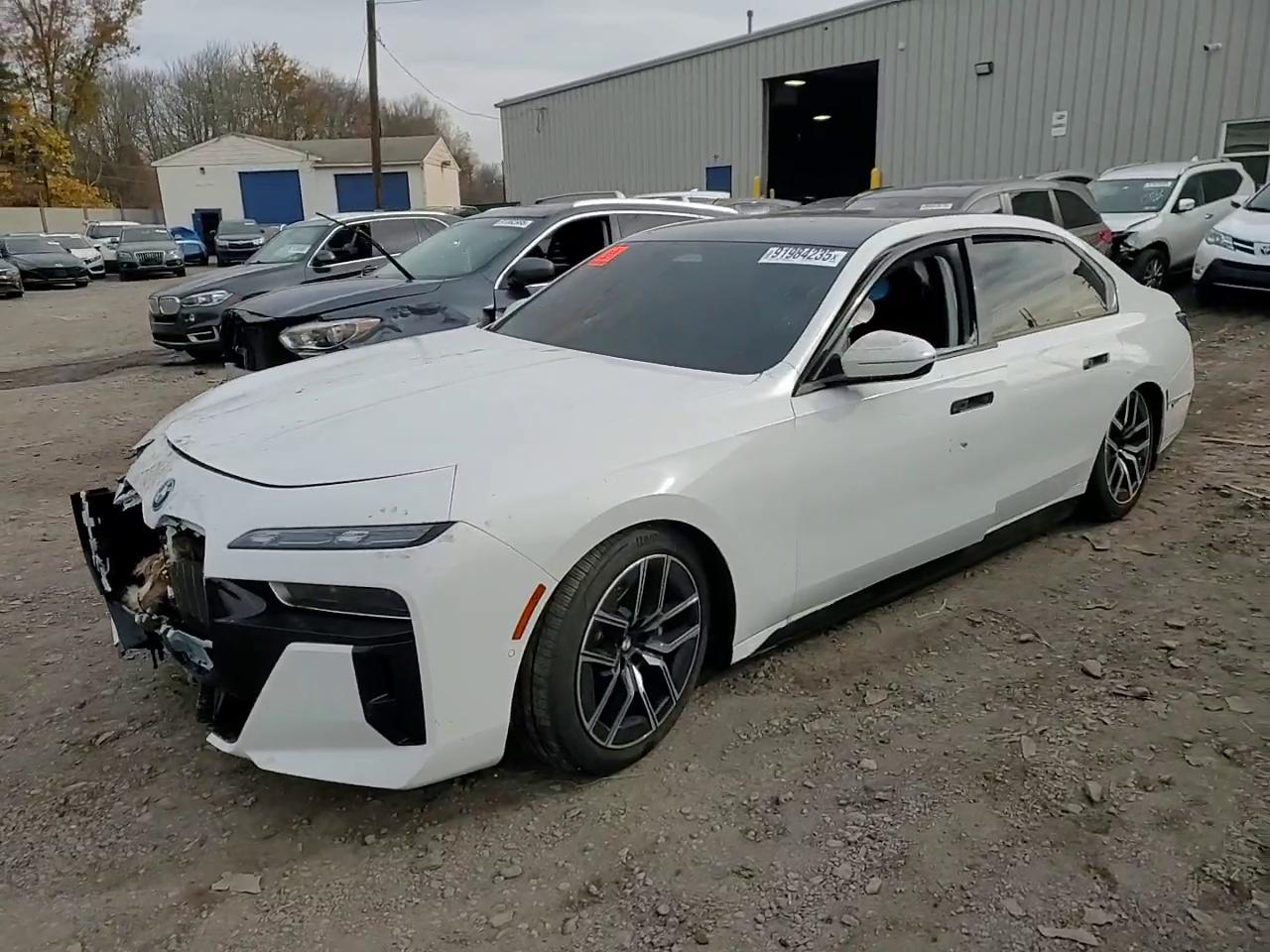 Фото: WBY53EJ03SCU97473