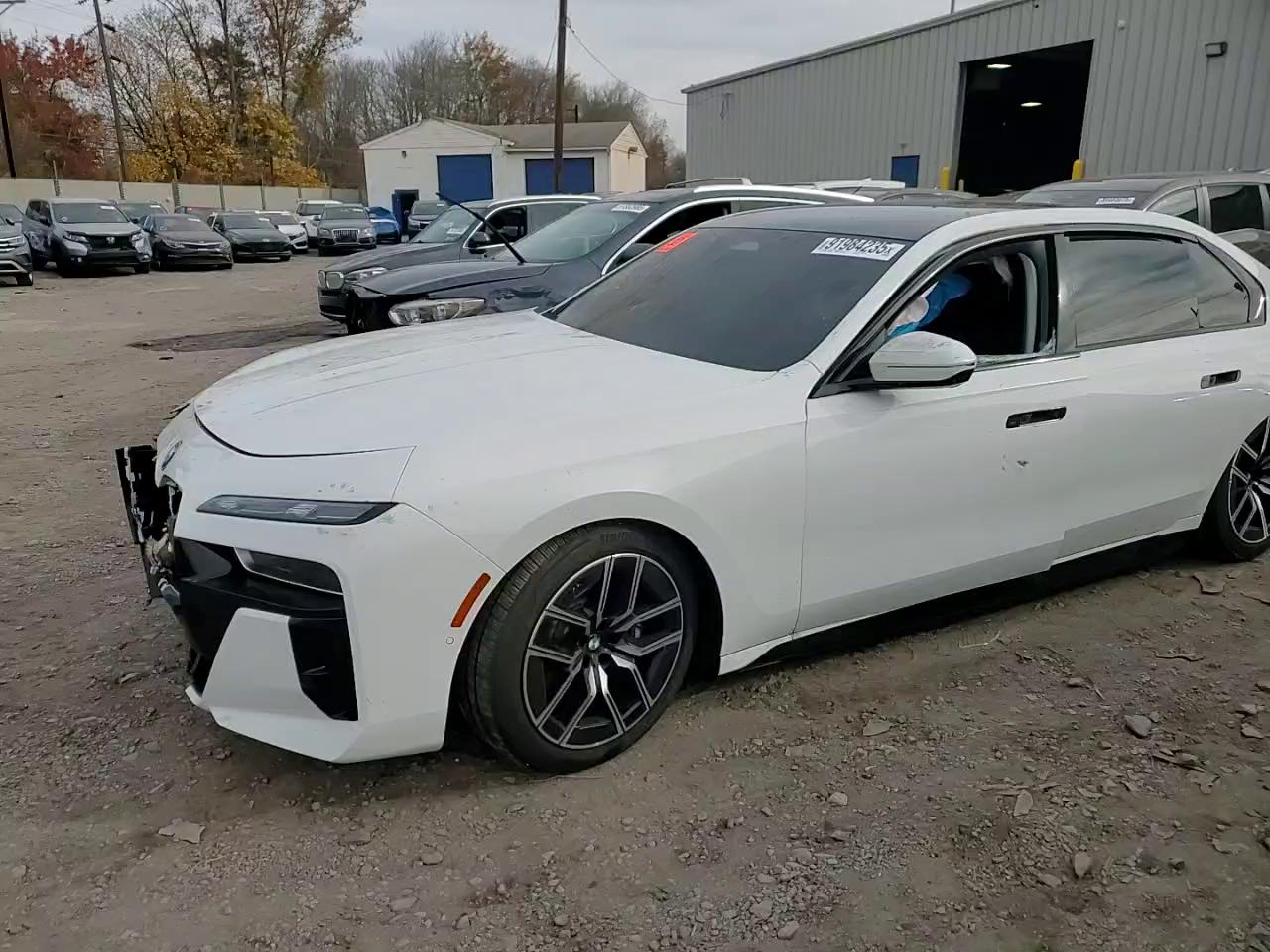 Фото: WBY53EJ03SCU97473