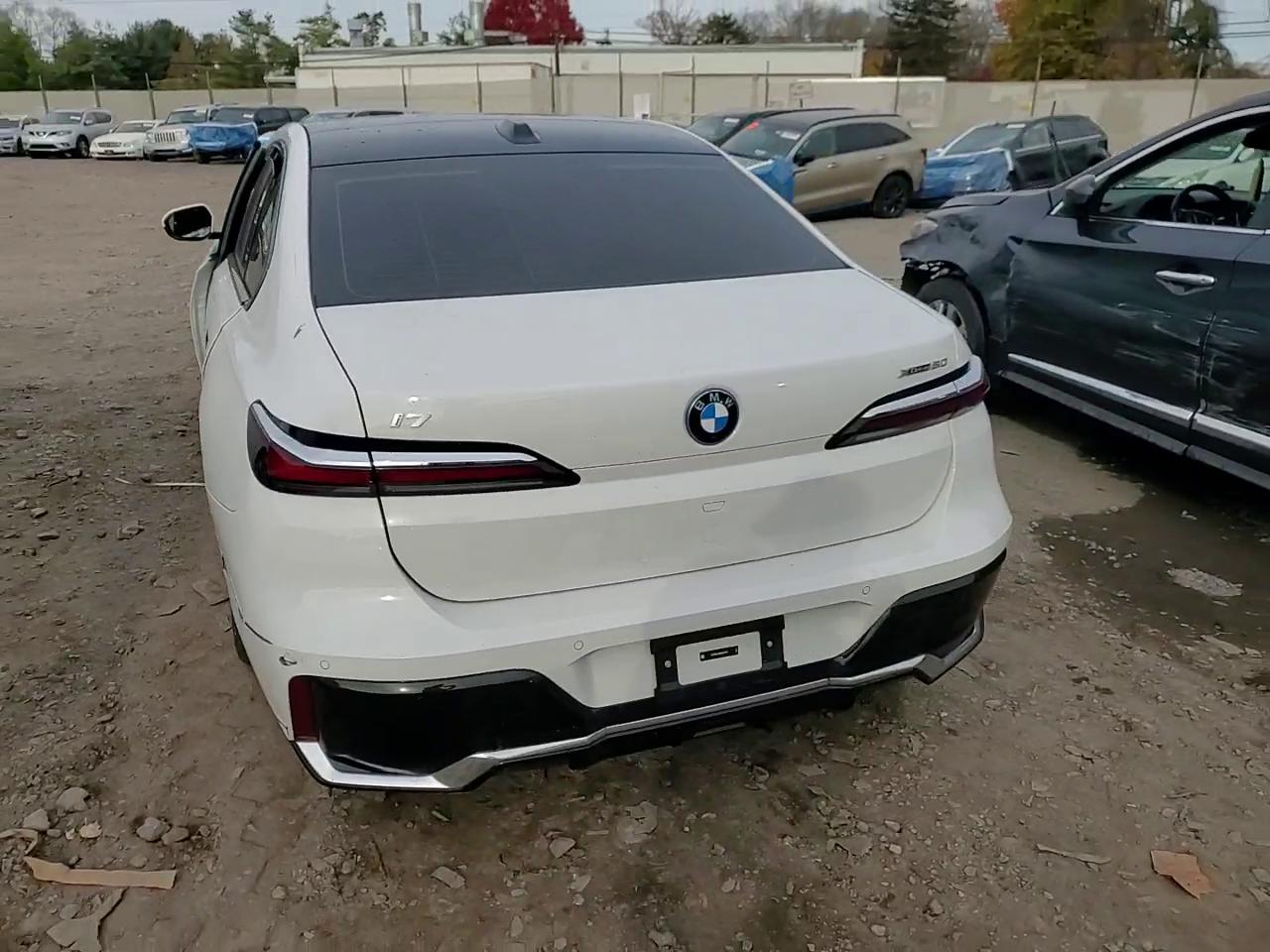 Фото: WBY53EJ03SCU97473