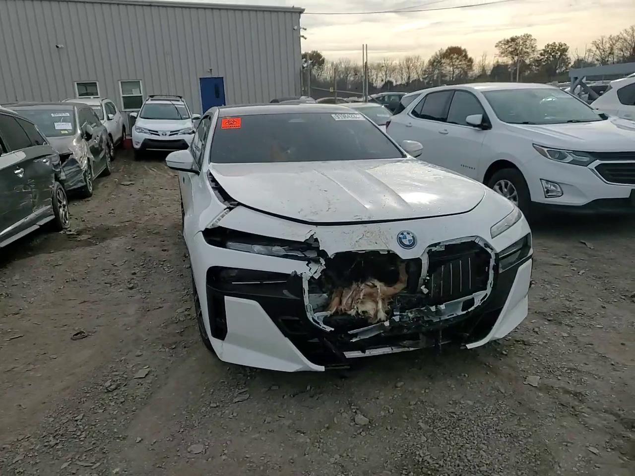 Фото: WBY53EJ03SCU97473