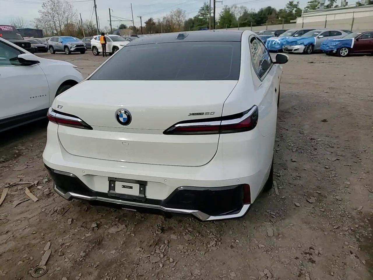 Фото: WBY53EJ03SCU97473