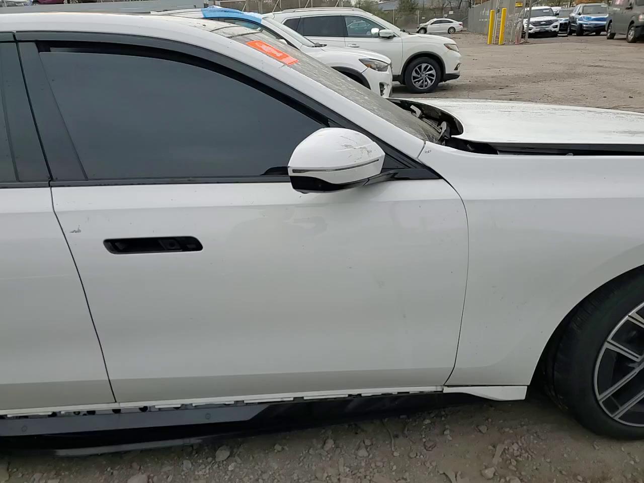 Фото: WBY53EJ03SCU97473