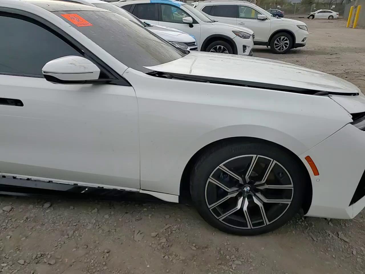 Фото: WBY53EJ03SCU97473