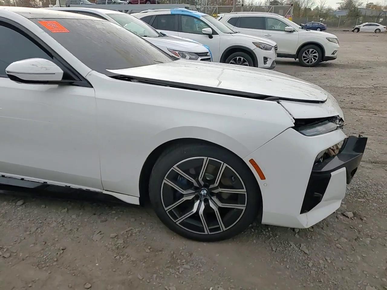 Фото: WBY53EJ03SCU97473