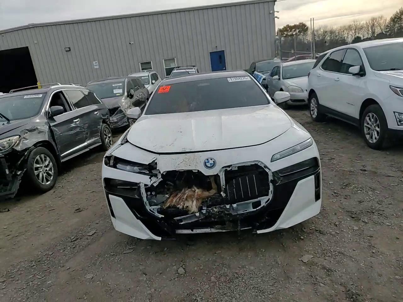 Фото: WBY53EJ03SCU97473