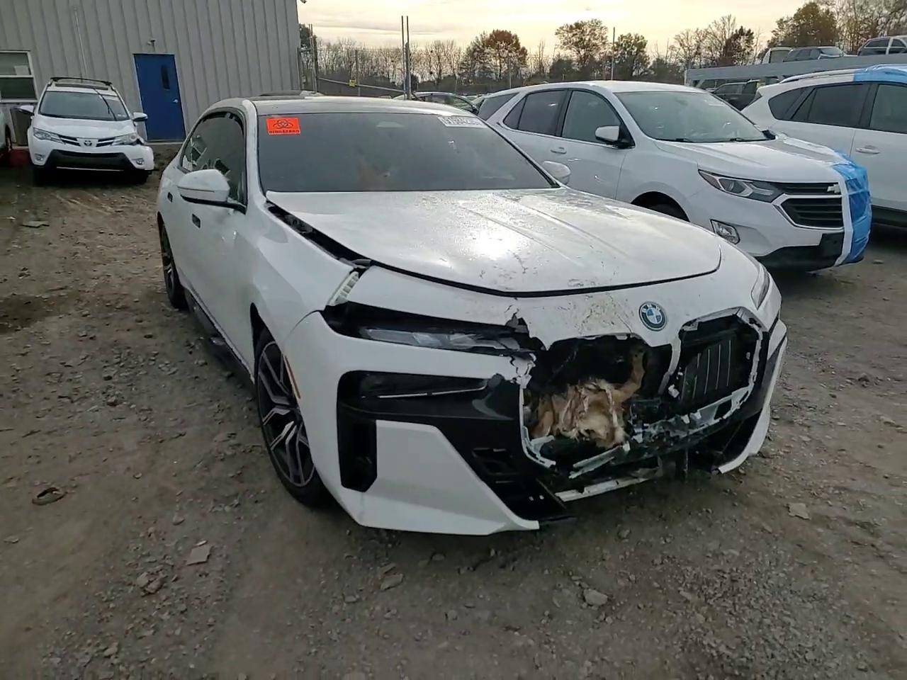 Фото: WBY53EJ03SCU97473