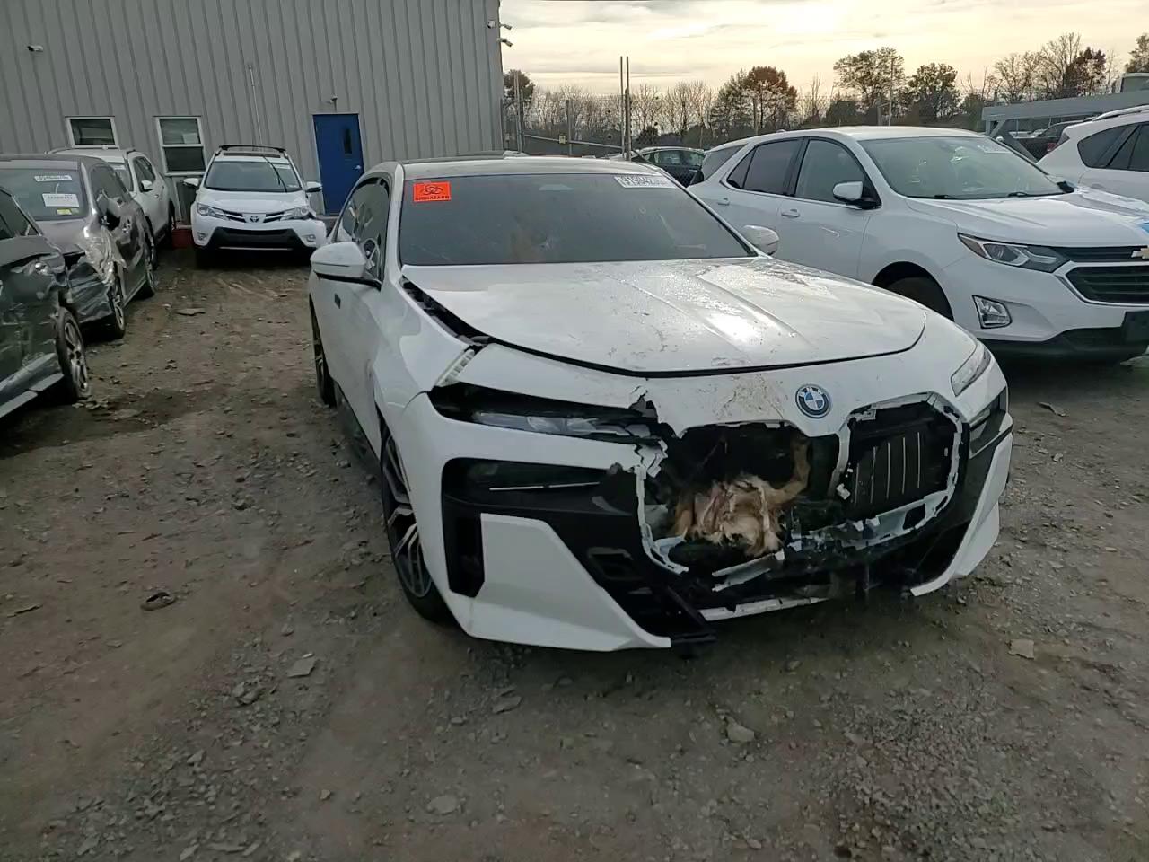 Фото: WBY53EJ03SCU97473