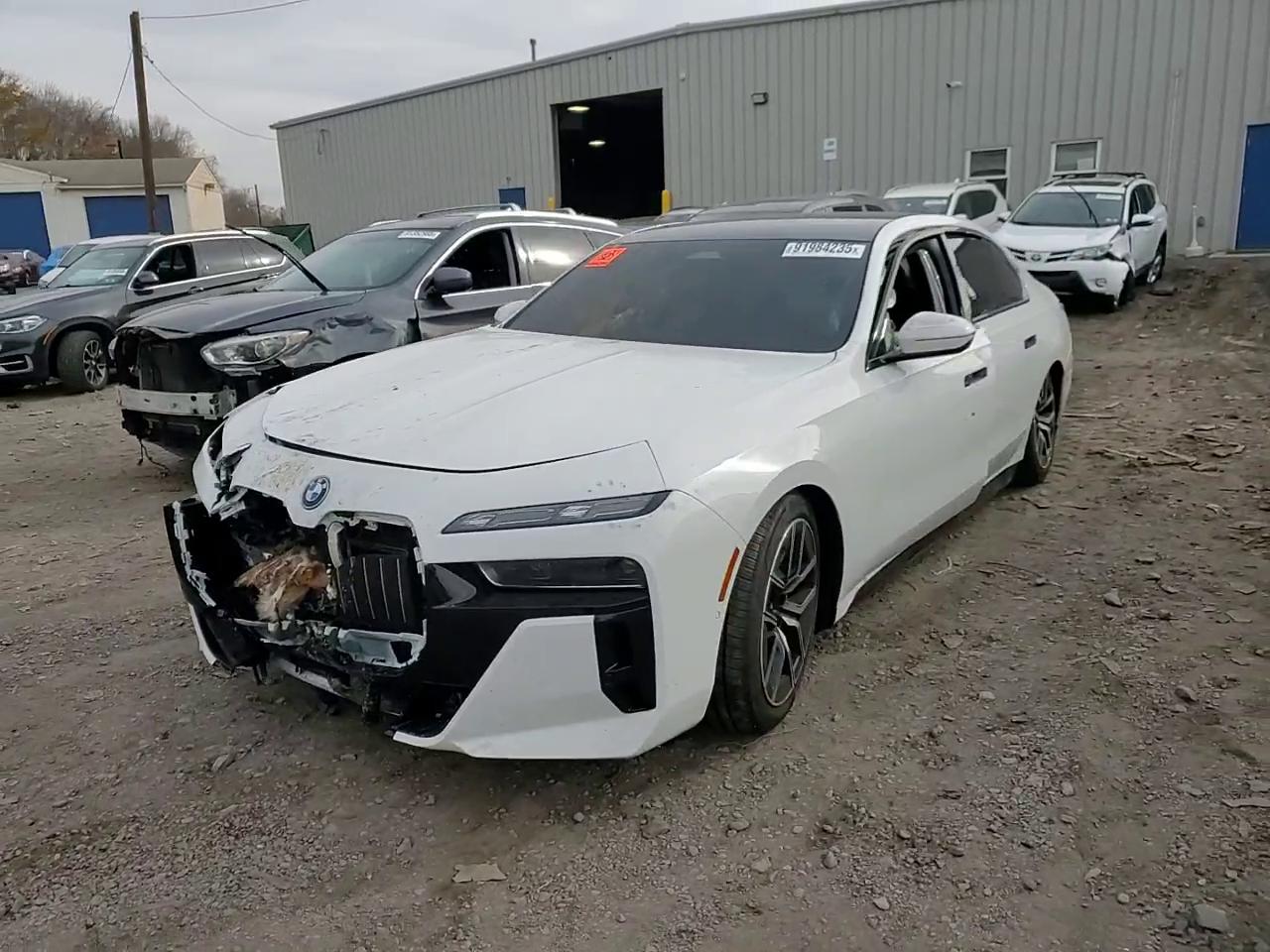 Фото: WBY53EJ03SCU97473