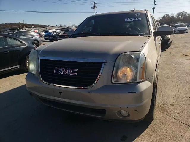 2007 GMC Yukon VIN: 1GKFK13077J128640 Lot: 92905935