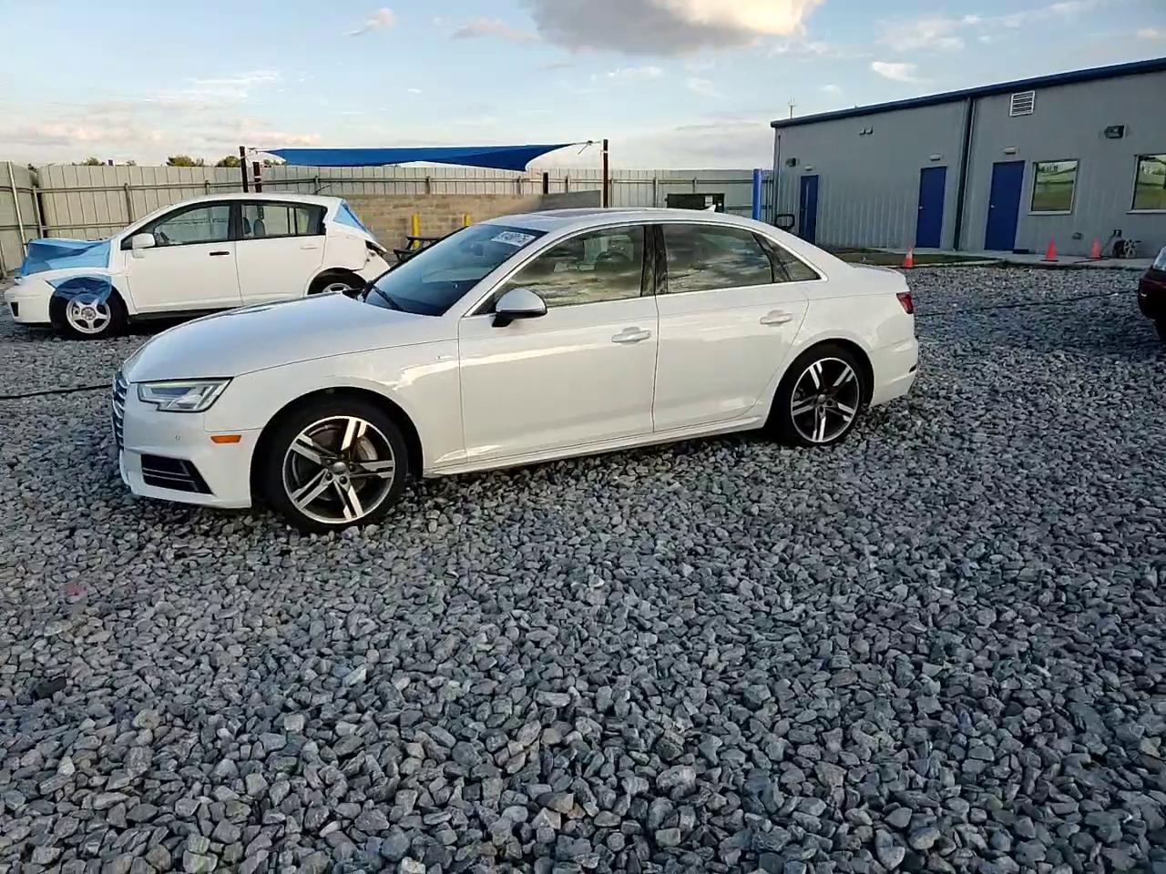 Фото: WAUENAF42JN014460