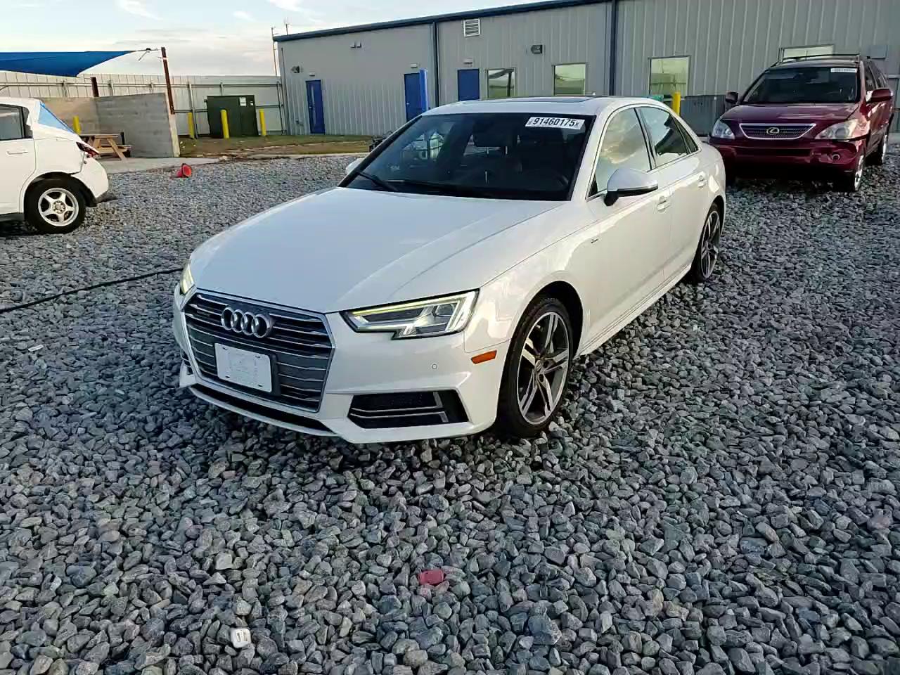 Фото: WAUENAF42JN014460