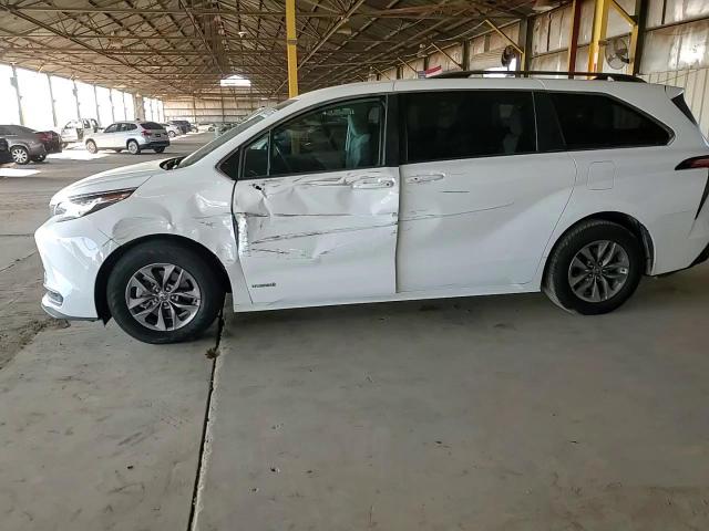 2021 Toyota Sienna Le VIN: 5TDKRKEC5MS053633 Lot: 93055705