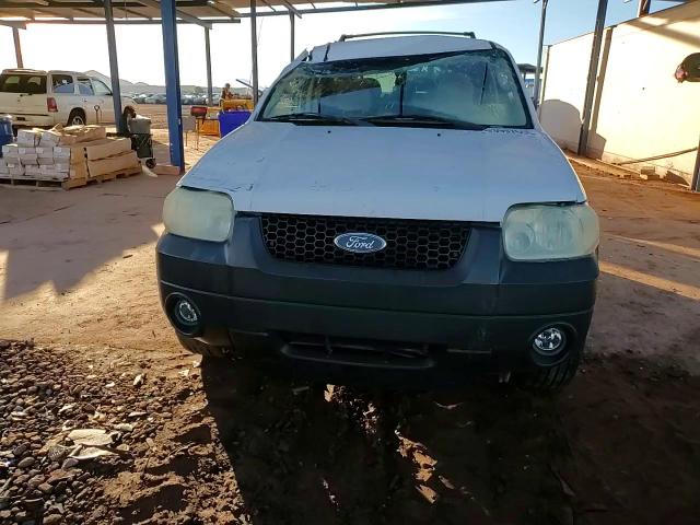 2005 Ford Escape Xlt VIN: 1FMYU03175KA45536 Lot: 93997655