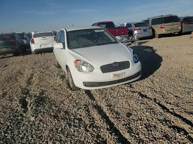 2008 Hyundai Accent Gls VIN: KMHCN46C98U260937 Lot: 92434065