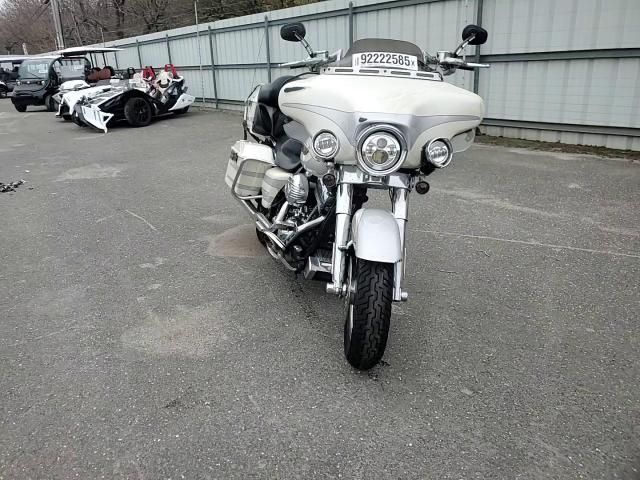 2008 Harley-Davidson Flhtcuse3 VIN: 1HD1PR8198Y951276 Lot: 92222585
