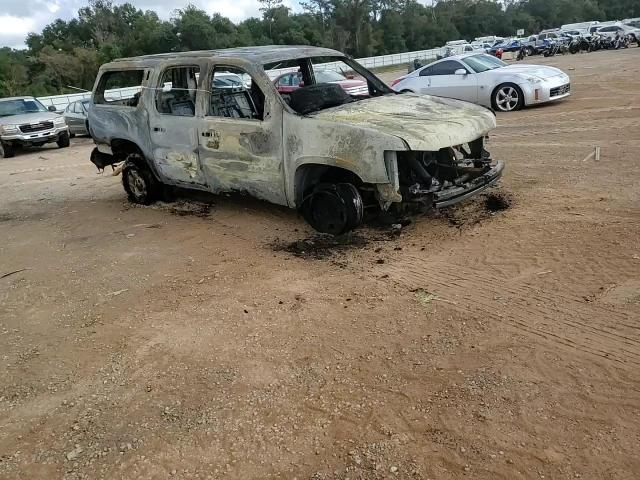 2008 Chevrolet Suburban K1500 Ls VIN: 3GNFK16388G225261 Lot: 92101985