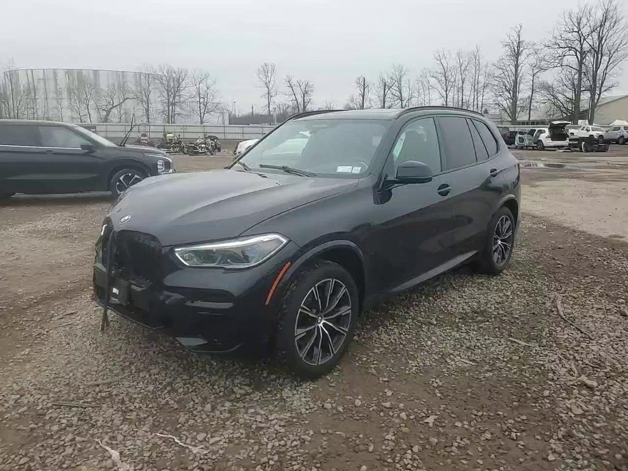 Фото: 5UXCR6C06P9P20229