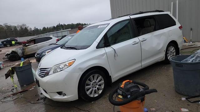 2012 Toyota Sienna Xle VIN: 5TDDK3DC5CS046121 Lot: 94235905