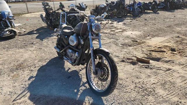 2002 Harley-Davidson Xl1200 C VIN: 1HD1CGP162K158819 Lot: 89698755