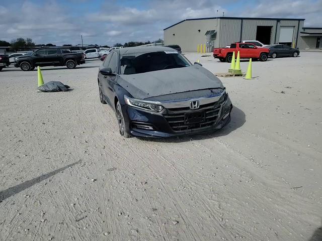 2018 Honda Accord Ex VIN: 1HGCV1F40JA264623 Lot: 92929095