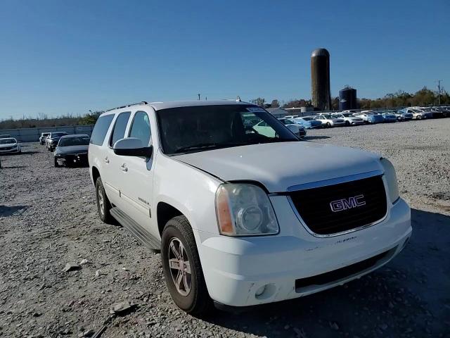2011 GMC Yukon Xl C1500 Sle VIN: 1GKS1HE01BR393765 Lot: 92107855