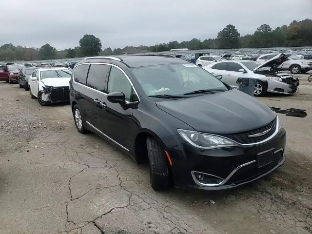 2018 Chrysler Pacifica Touring L VIN: 2C4RC1BG1JR119892 Lot: 91607835