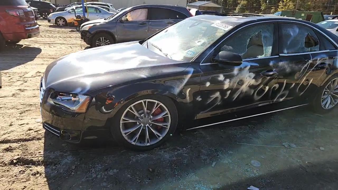 Фото: WAUAVAFDXBN016571