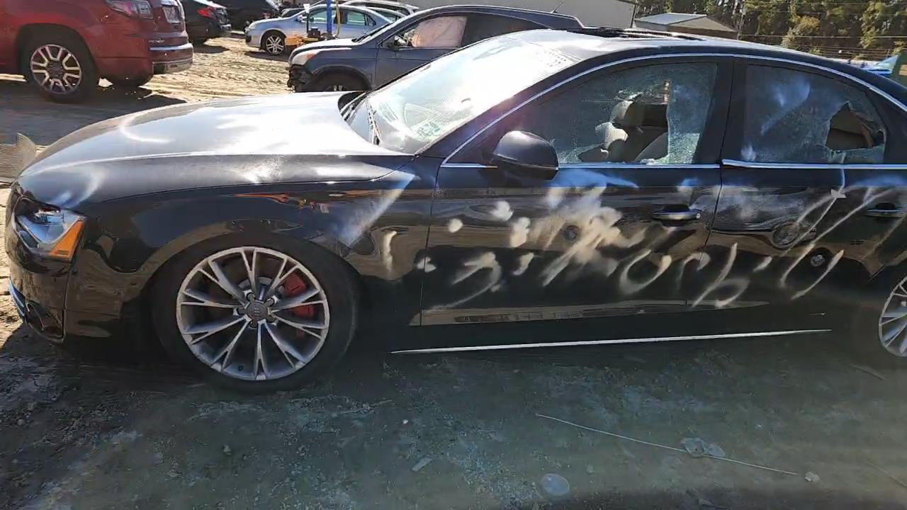 Фото: WAUAVAFDXBN016571